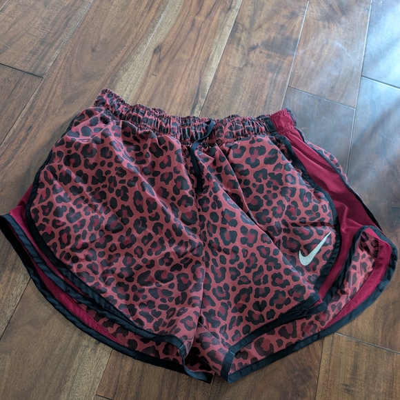 Women's Athletic Shorts with Red Leopard Print - Picture 1 of 4